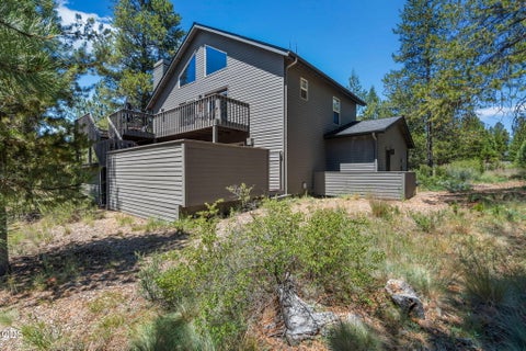 Tiny photo for 18117 Belknap Lane, Sunriver, OR 97707 (MLS # 220224649)