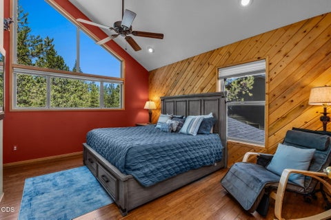 Tiny photo for 18117 Belknap Lane, Sunriver, OR 97707 (MLS # 220224649)