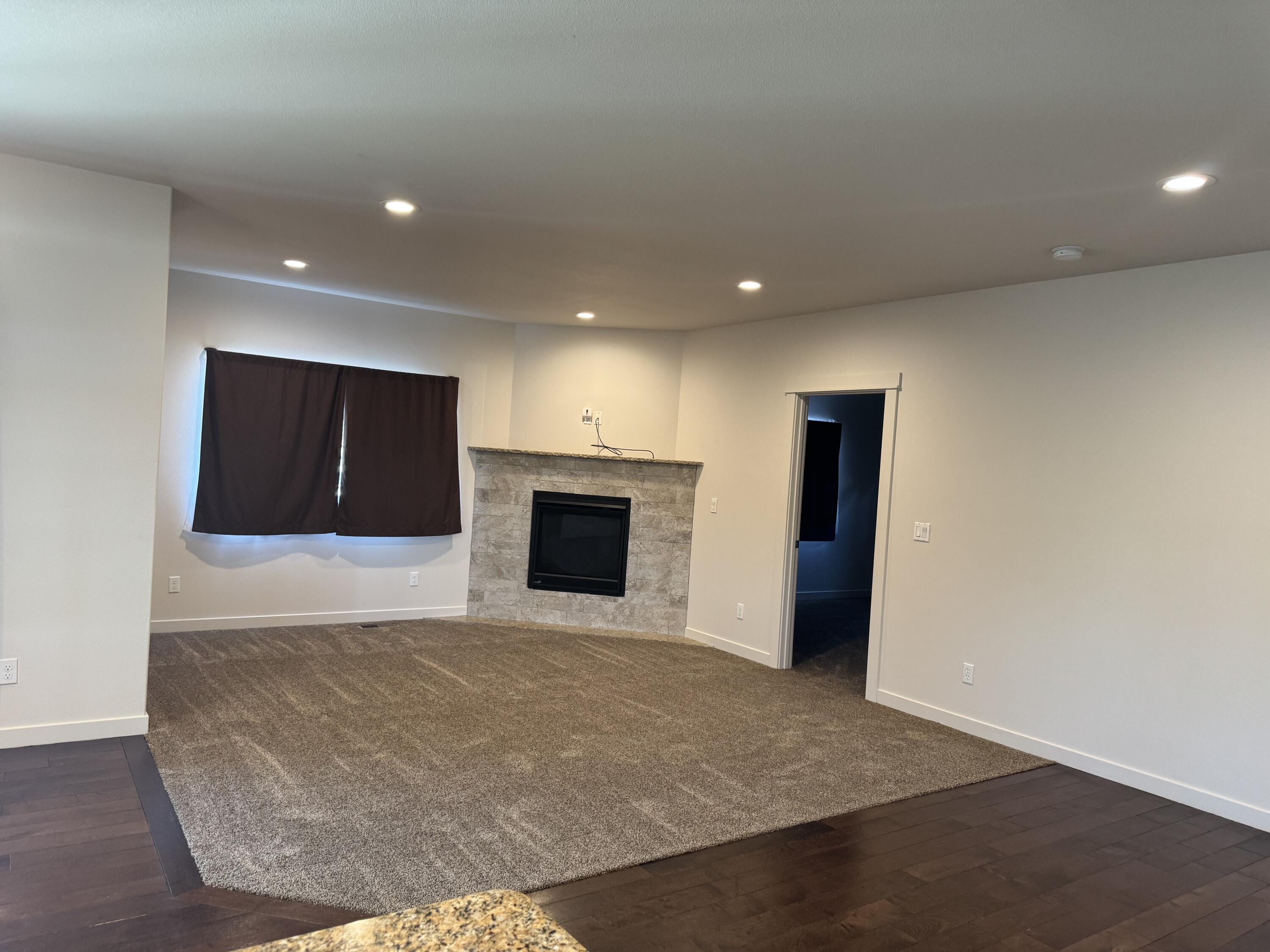 Roy Heart Estates - Residential