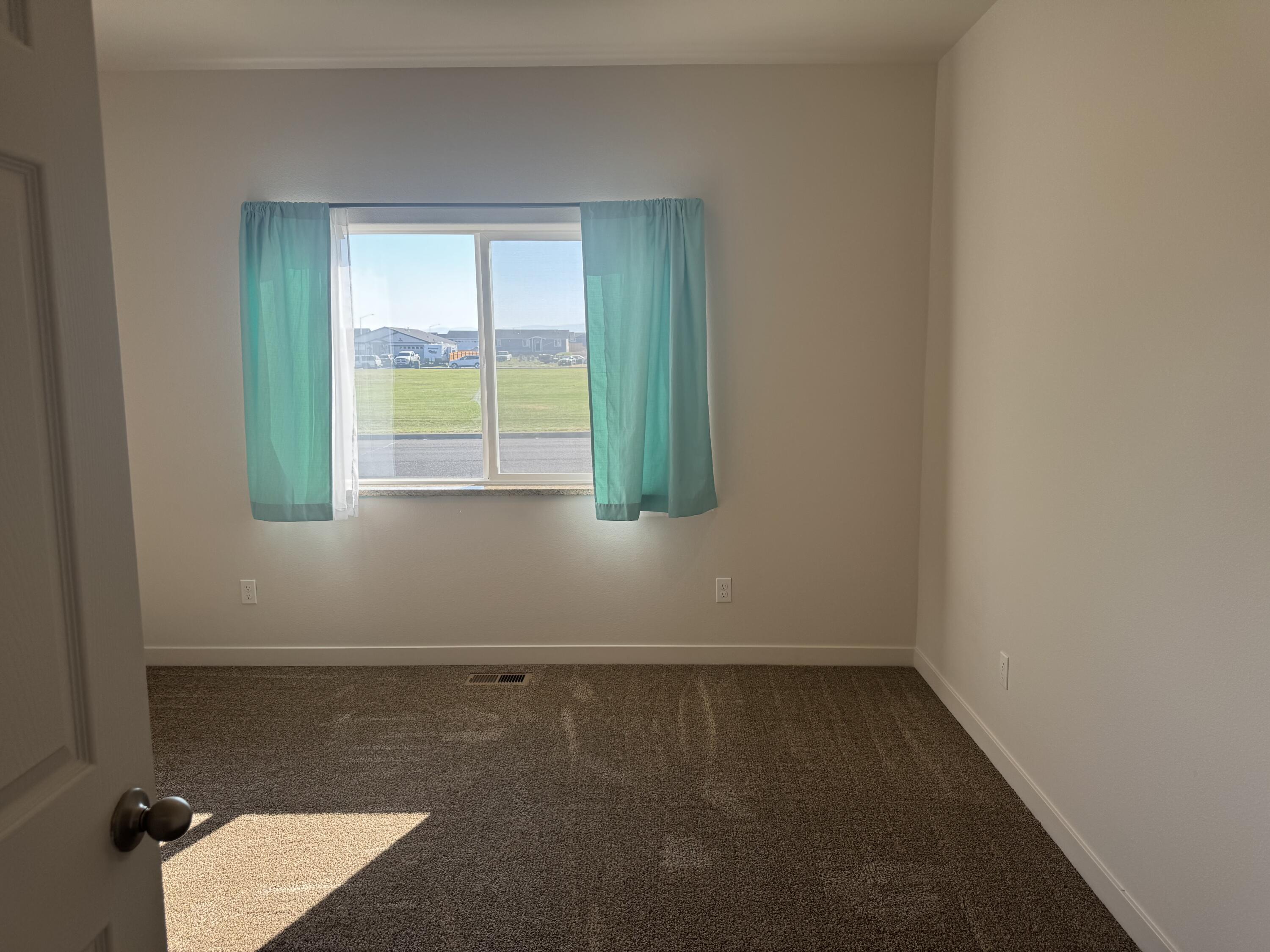 Roy Heart Estates - Residential