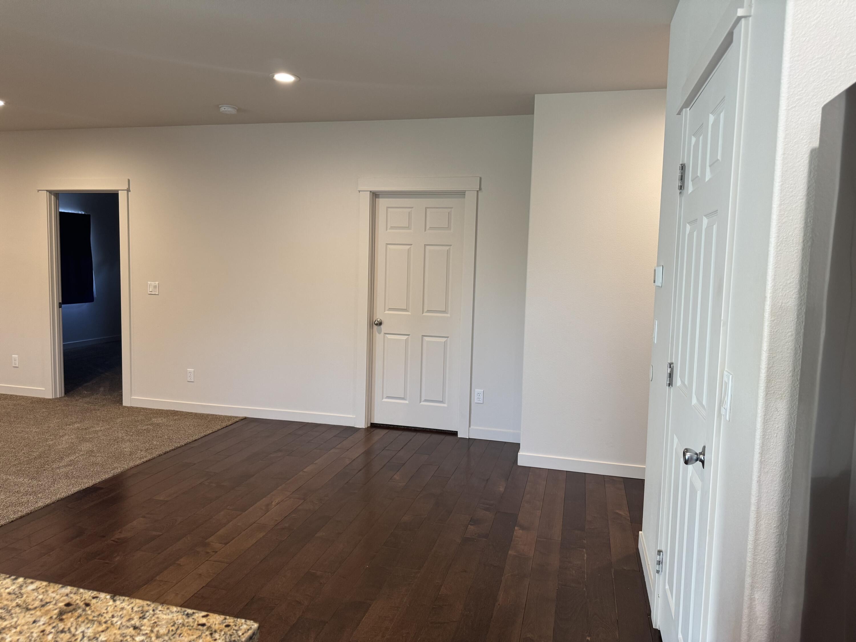 Roy Heart Estates - Residential