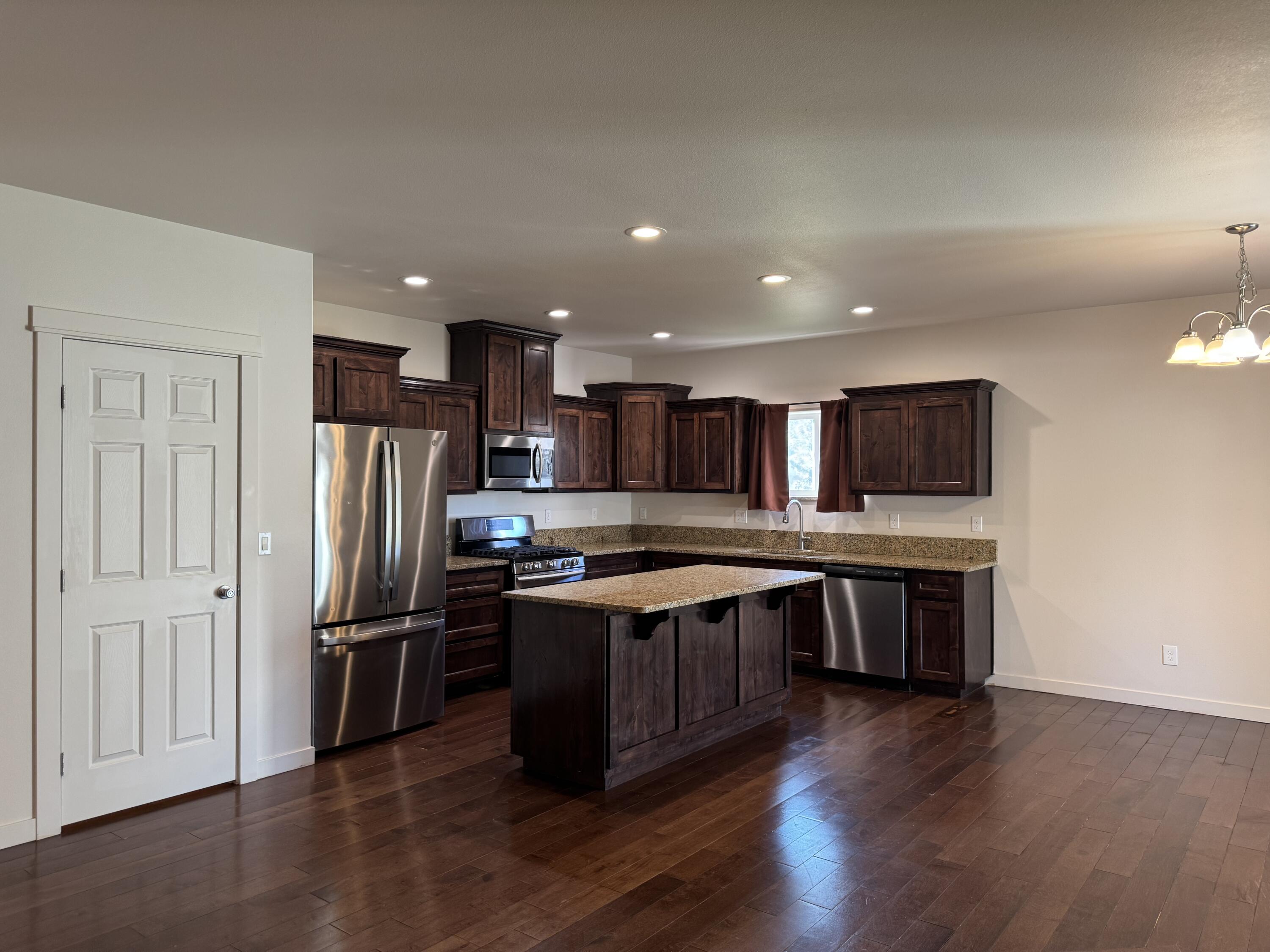 Roy Heart Estates - Residential