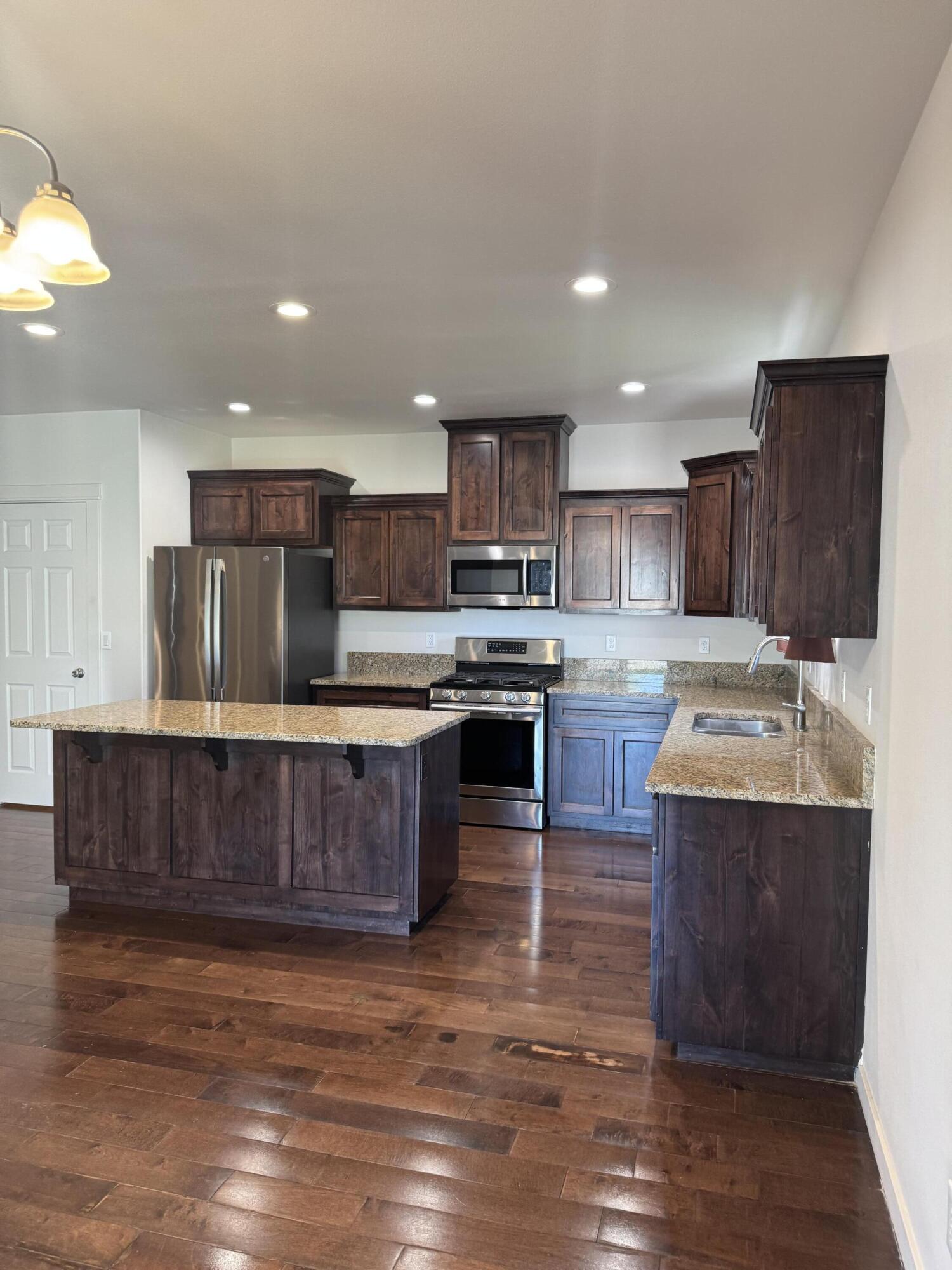 Roy Heart Estates - Residential