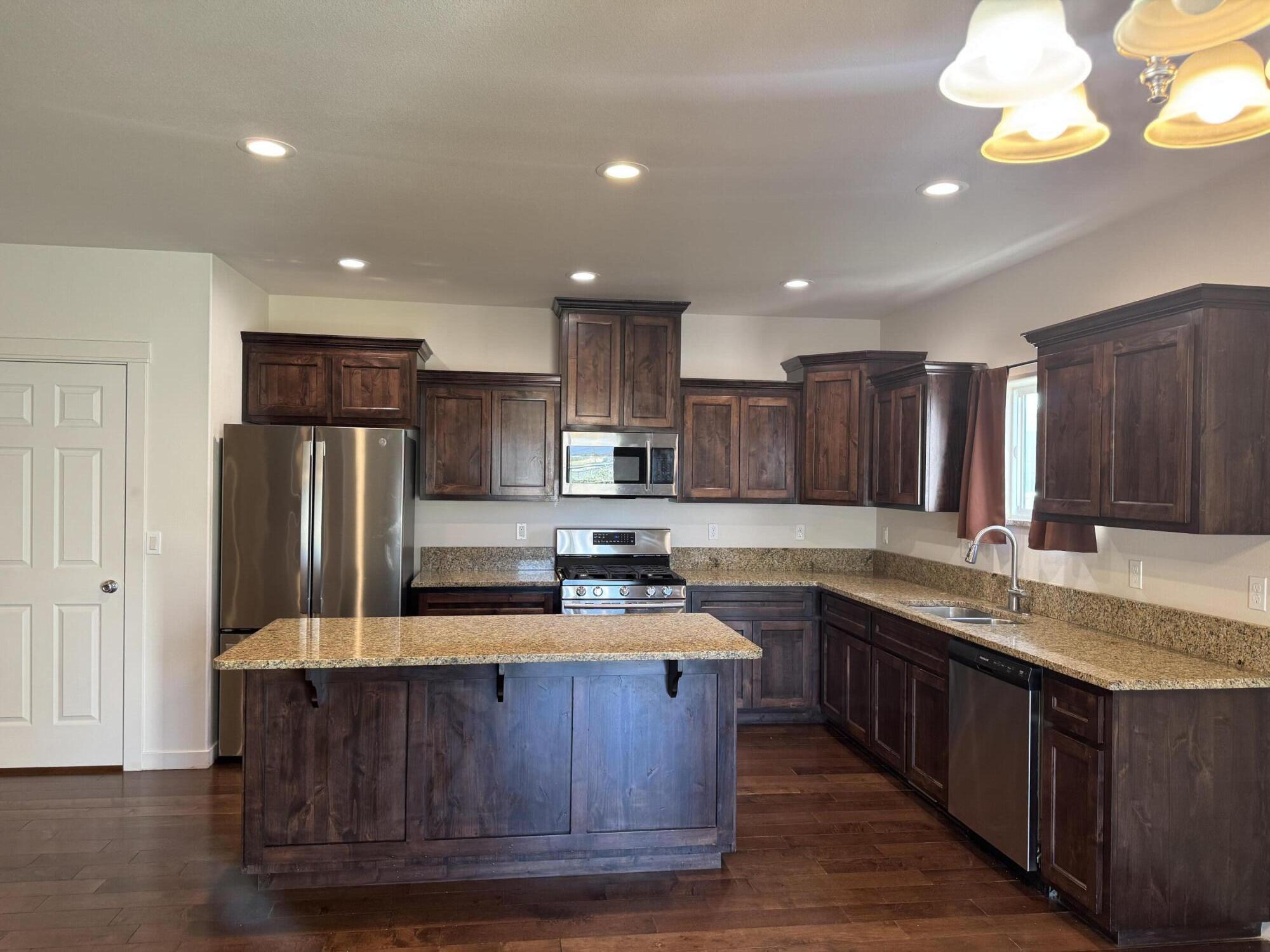 Roy Heart Estates - Residential