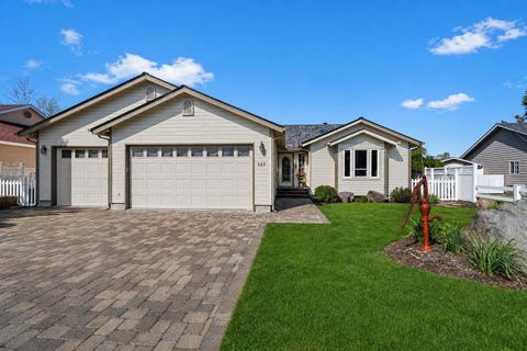 Tiny photo for 222 SW Meadow Lakes Drive, Prineville, OR 97754 (MLS # 220220083)