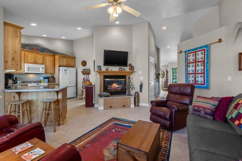 Tiny photo for 222 SW Meadow Lakes Drive, Prineville, OR 97754 (MLS # 220220083)