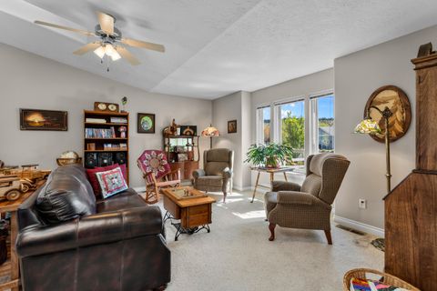 Tiny photo for 222 SW Meadow Lakes Drive, Prineville, OR 97754 (MLS # 220220083)