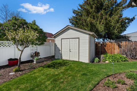 Tiny photo for 222 SW Meadow Lakes Drive, Prineville, OR 97754 (MLS # 220220083)