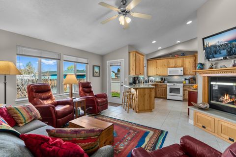 Tiny photo for 222 SW Meadow Lakes Drive, Prineville, OR 97754 (MLS # 220220083)