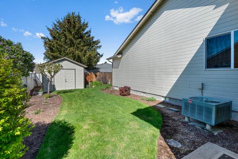 Tiny photo for 222 SW Meadow Lakes Drive, Prineville, OR 97754 (MLS # 220220083)