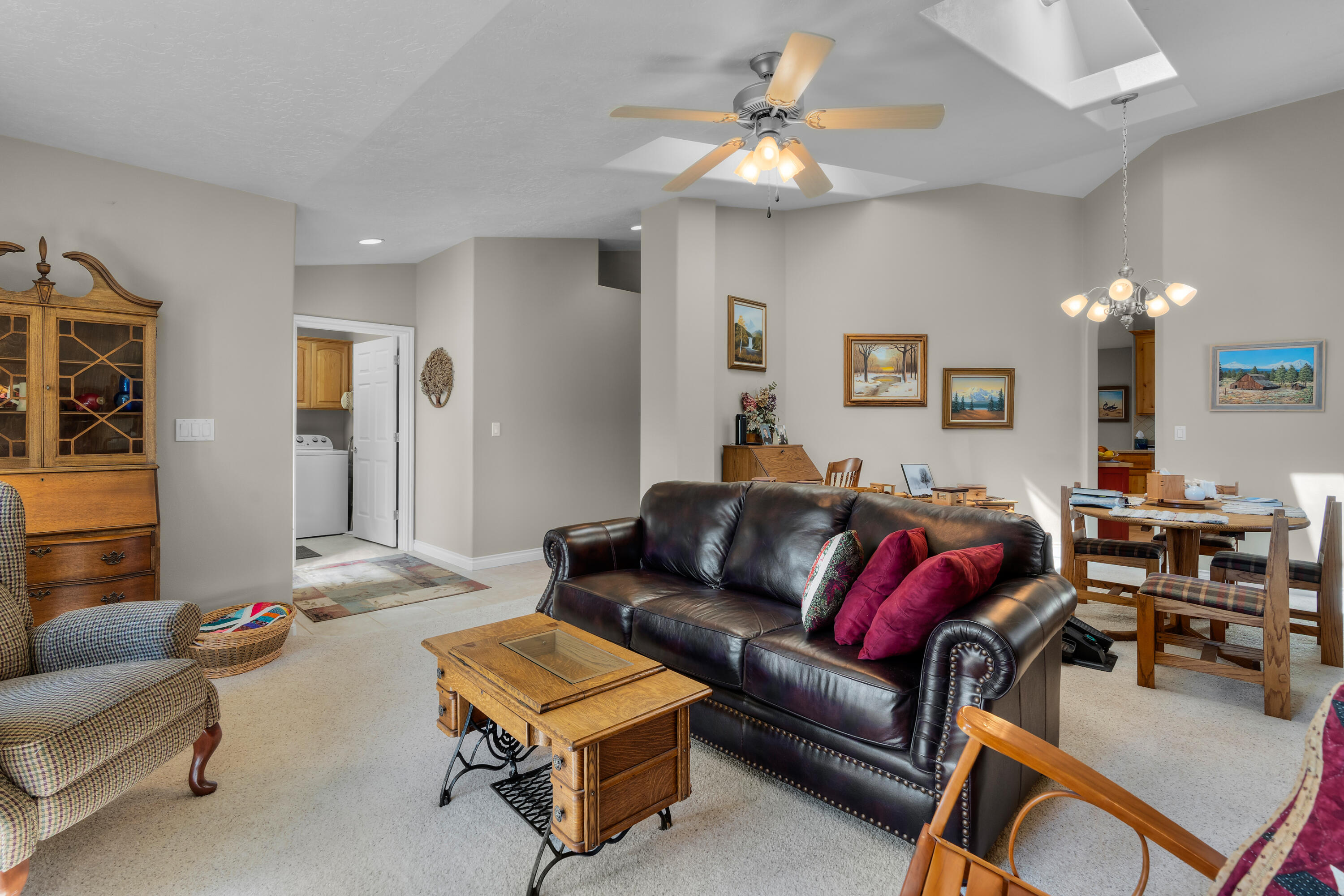 222 SW Meadow Lakes Drive