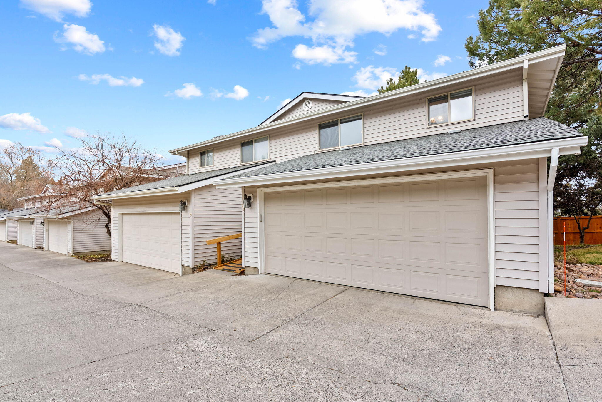 1801 NE Purcell Boulevard APT 20