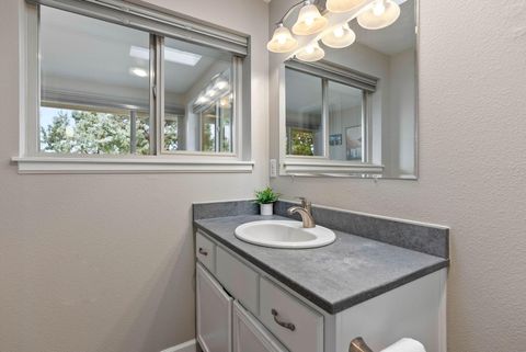 Tiny photo for 1801 NE Purcell Boulevard #APT 20, Bend, OR 97701 (MLS # 220215375)