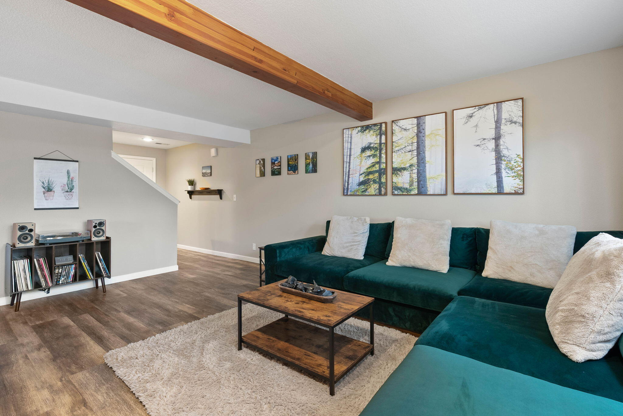 1801 NE Purcell Boulevard APT 20