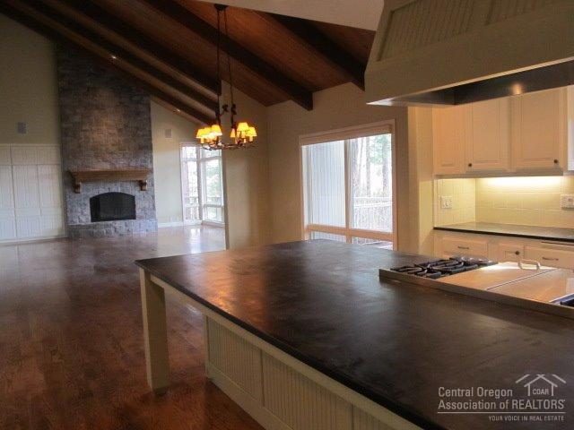 Broken Top - Residential