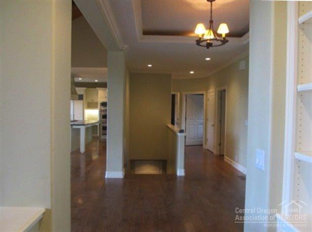 Broken Top - Residential