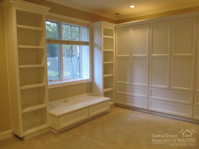 Broken Top - Residential