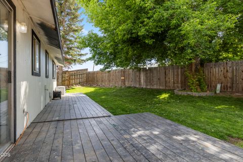 Tiny photo for 4912 Lorrayne Place, Klamath Falls, OR 97603 (MLS # 220224104)