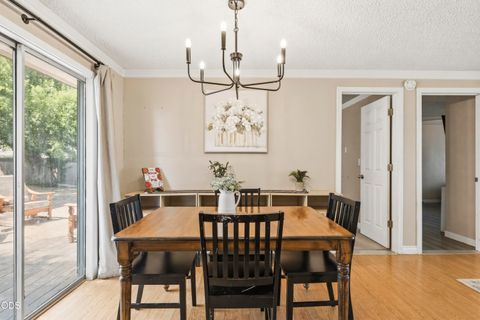 Tiny photo for 4912 Lorrayne Place, Klamath Falls, OR 97603 (MLS # 220224104)