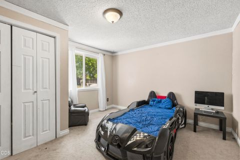 Tiny photo for 4912 Lorrayne Place, Klamath Falls, OR 97603 (MLS # 220224104)