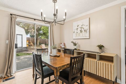 Tiny photo for 4912 Lorrayne Place, Klamath Falls, OR 97603 (MLS # 220224104)
