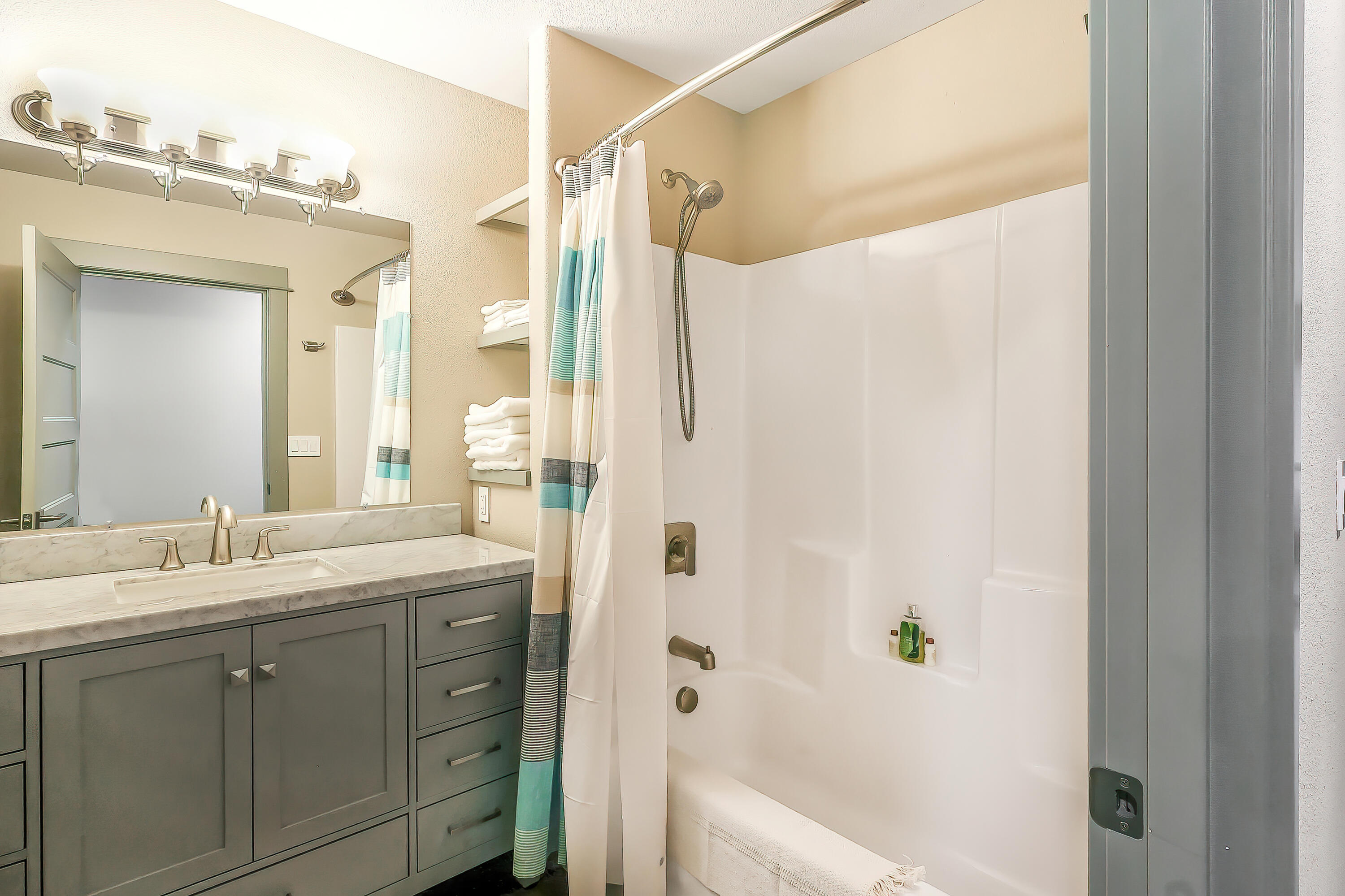 Deschutes RiverWoods - Residential