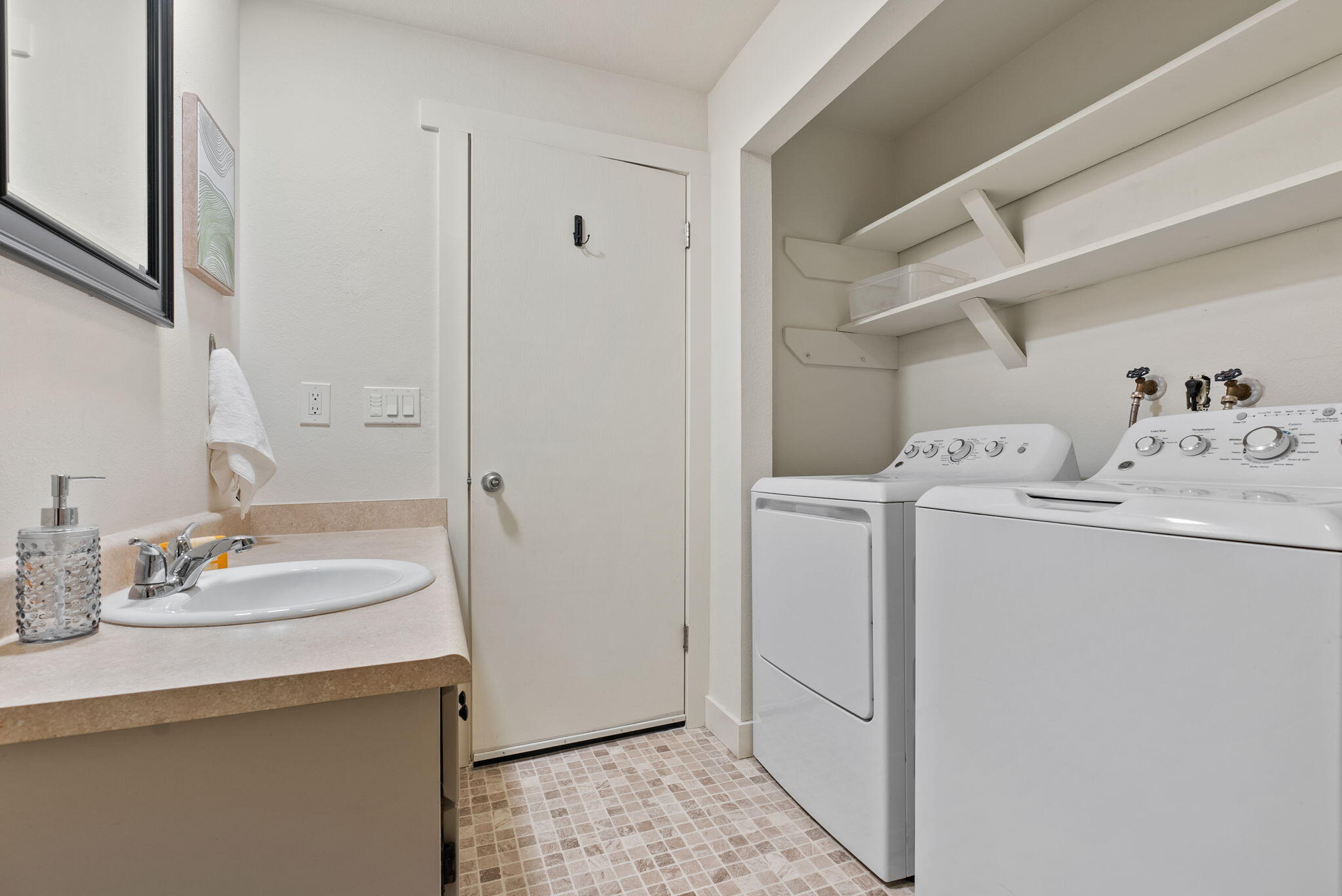 Nottingham Square - Residential