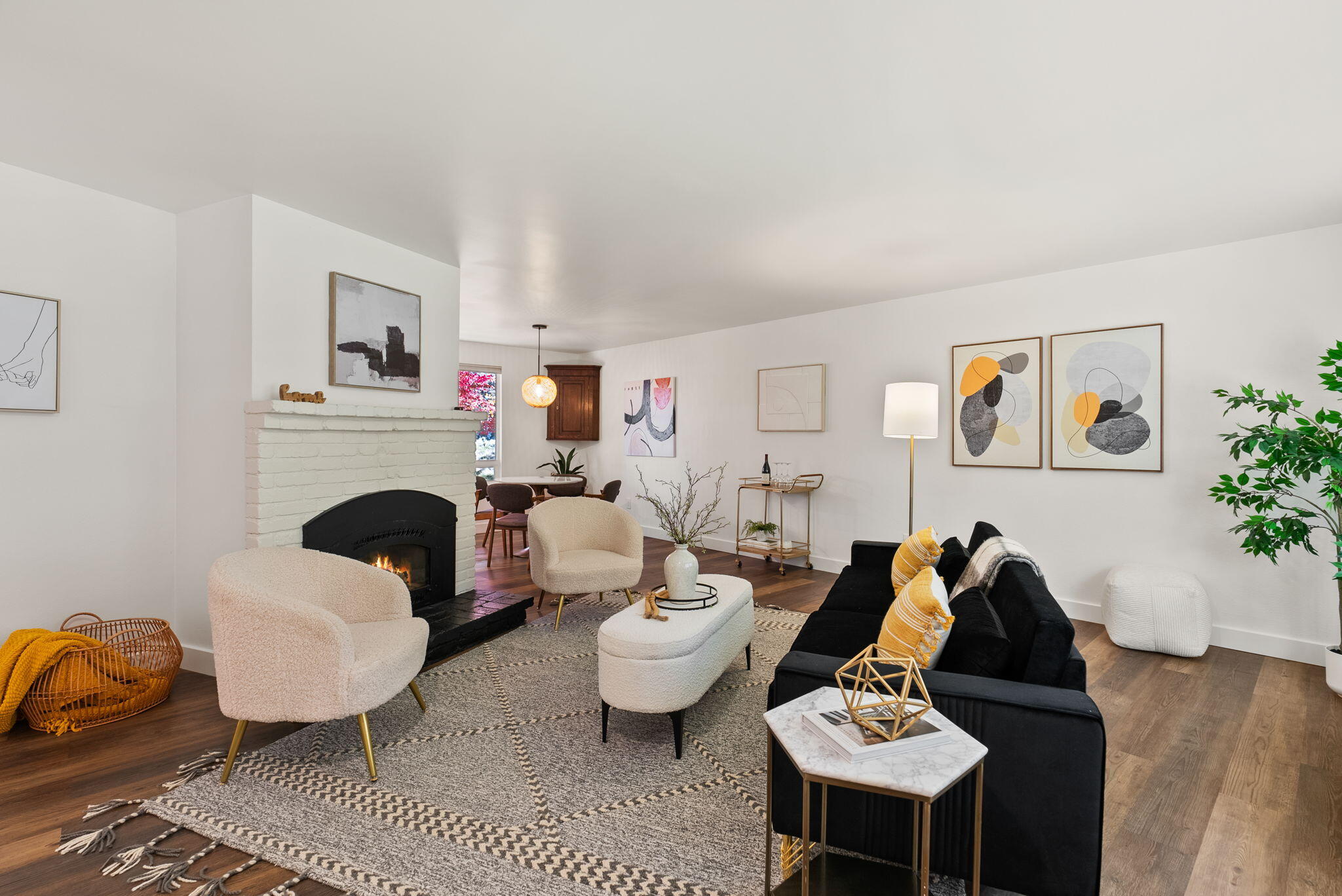 Nottingham Square - Residential