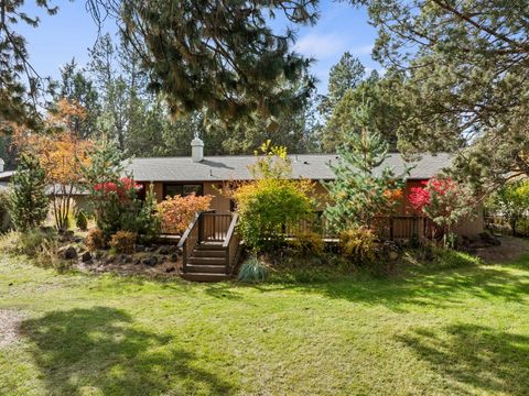 Photo of 61450 Little John Lane, Bend, OR 97702 (MLS # 220211115)