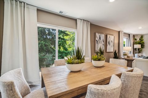 Tiny photo for 1036 NE Cobblestone Ct. Ct, Prineville, OR 97754 (MLS # 220212429)