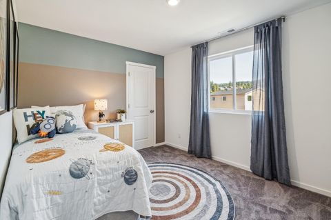 Tiny photo for 1036 NE Cobblestone Ct. Ct, Prineville, OR 97754 (MLS # 220212429)