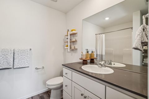 Tiny photo for 1036 NE Cobblestone Ct. Ct, Prineville, OR 97754 (MLS # 220212429)