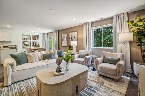 Tiny photo for 1036 NE Cobblestone Ct. Ct, Prineville, OR 97754 (MLS # 220212429)