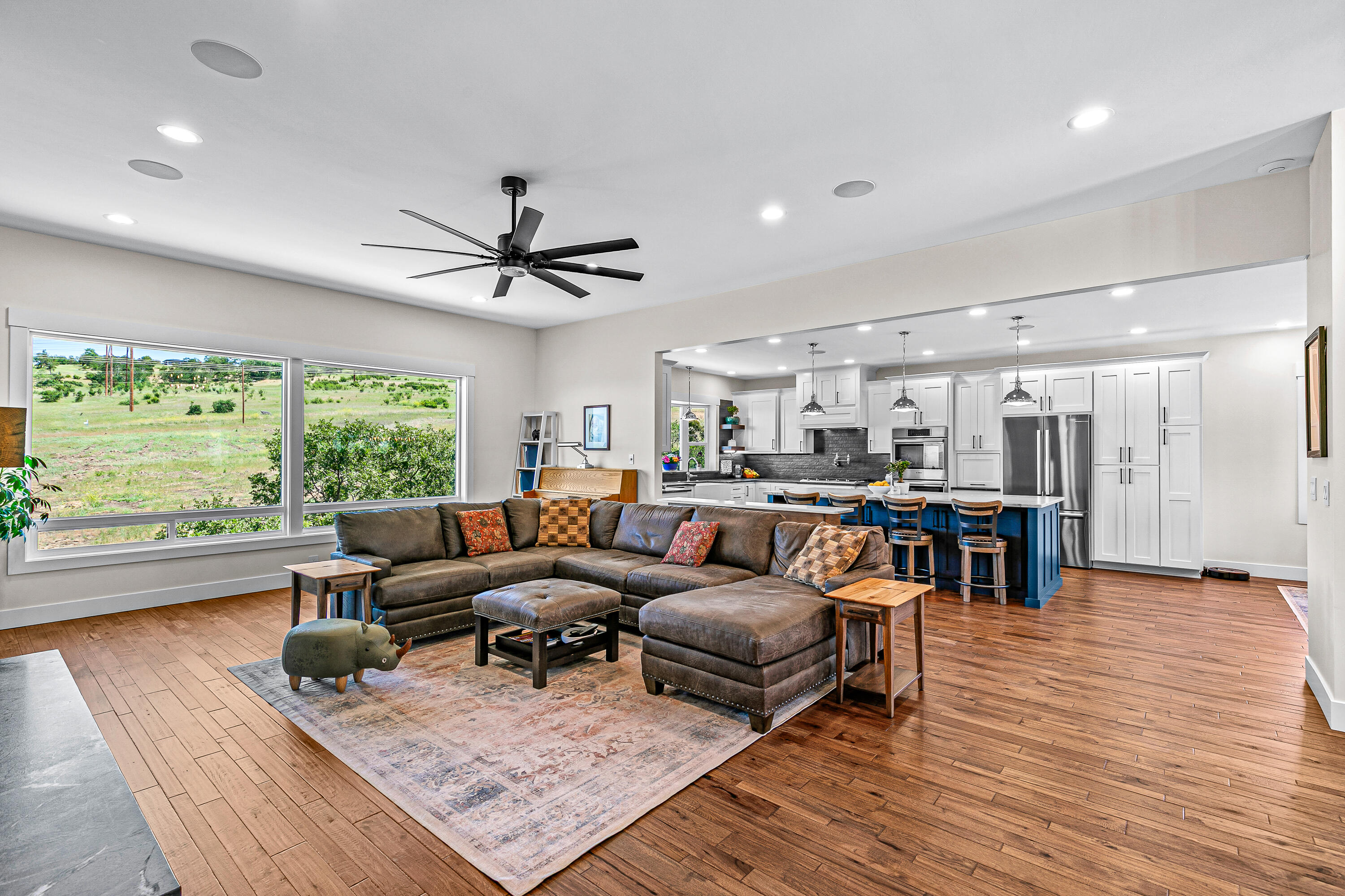 Bella Vista Heights Phases 1 & 2 - Residential