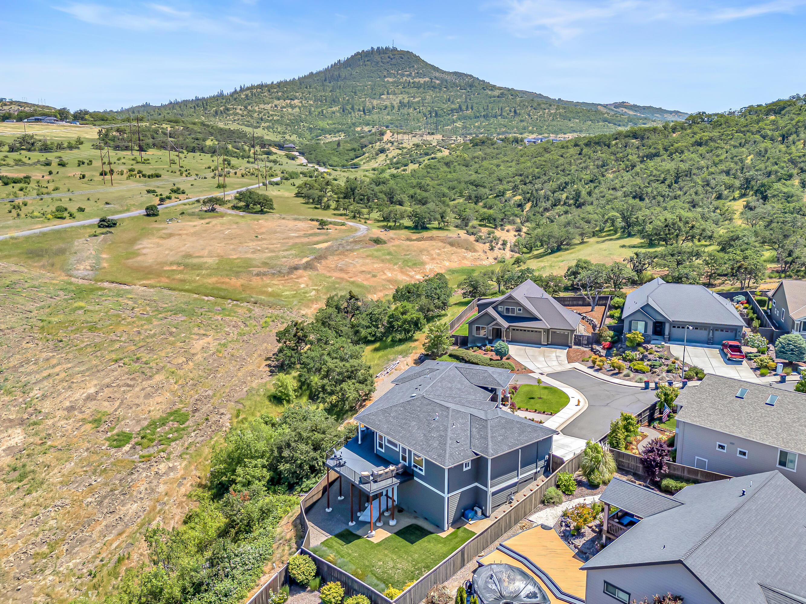 Bella Vista Heights Phases 1 & 2 - Residential