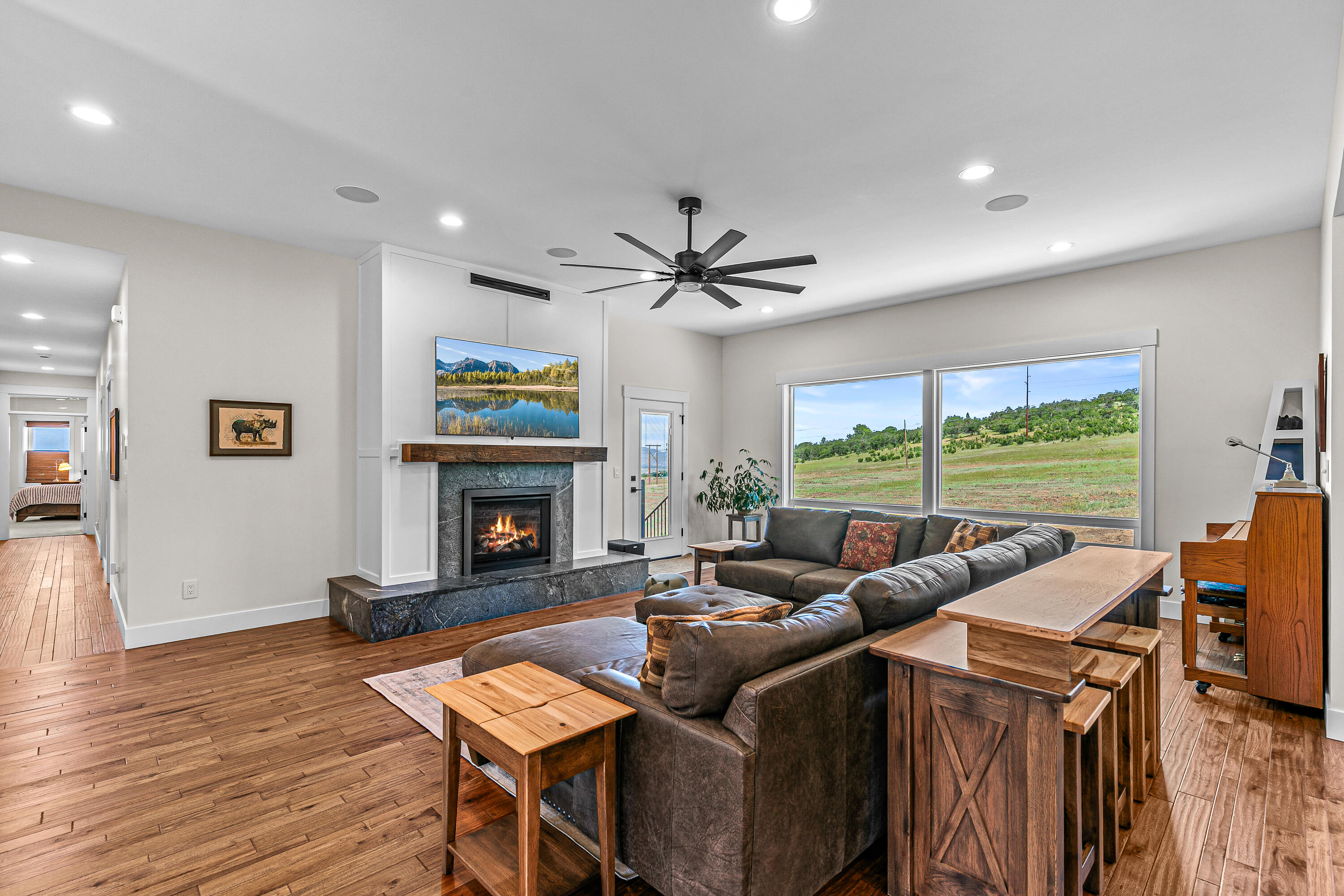 Bella Vista Heights Phases 1 & 2 - Residential