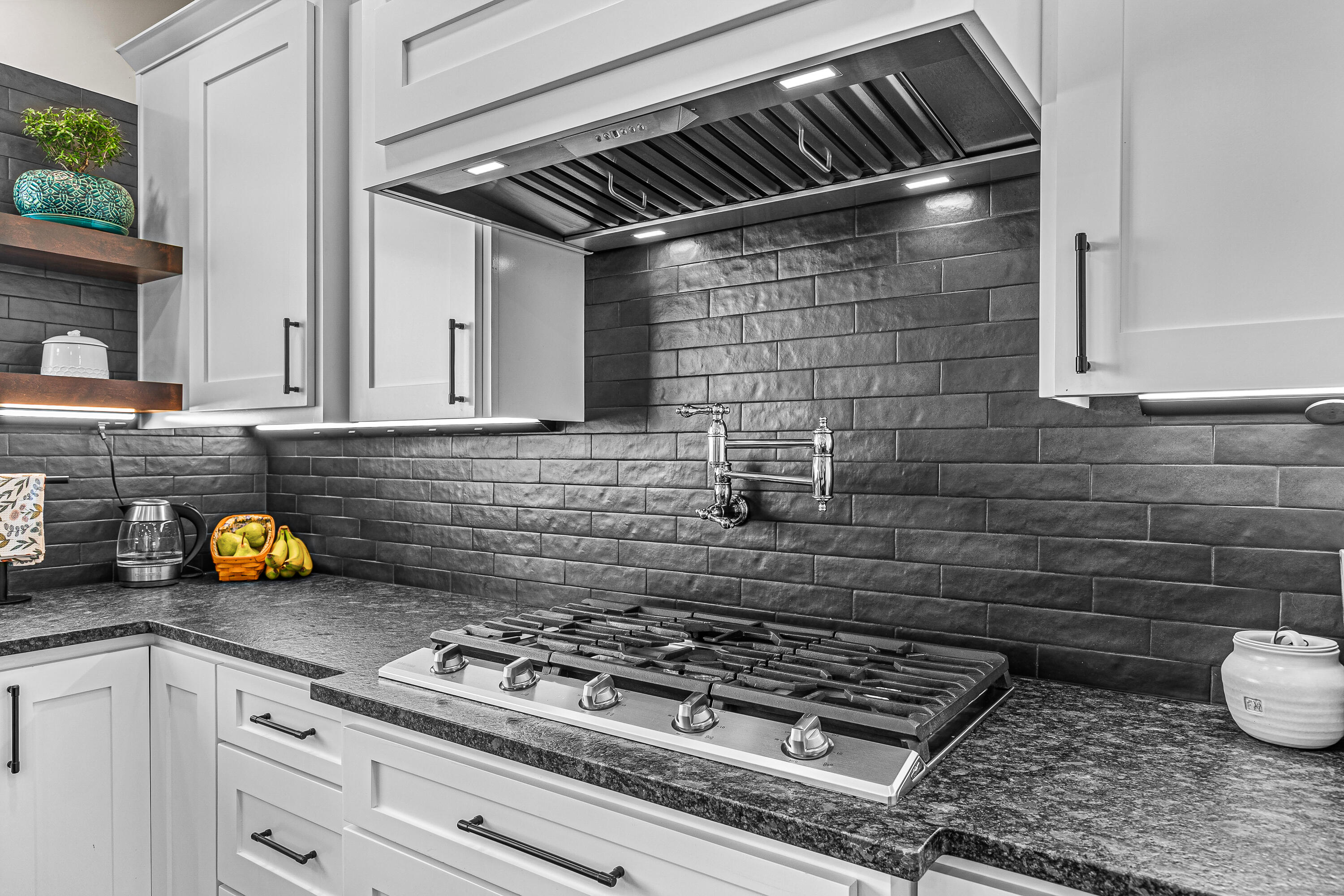 Bella Vista Heights Phases 1 & 2 - Residential