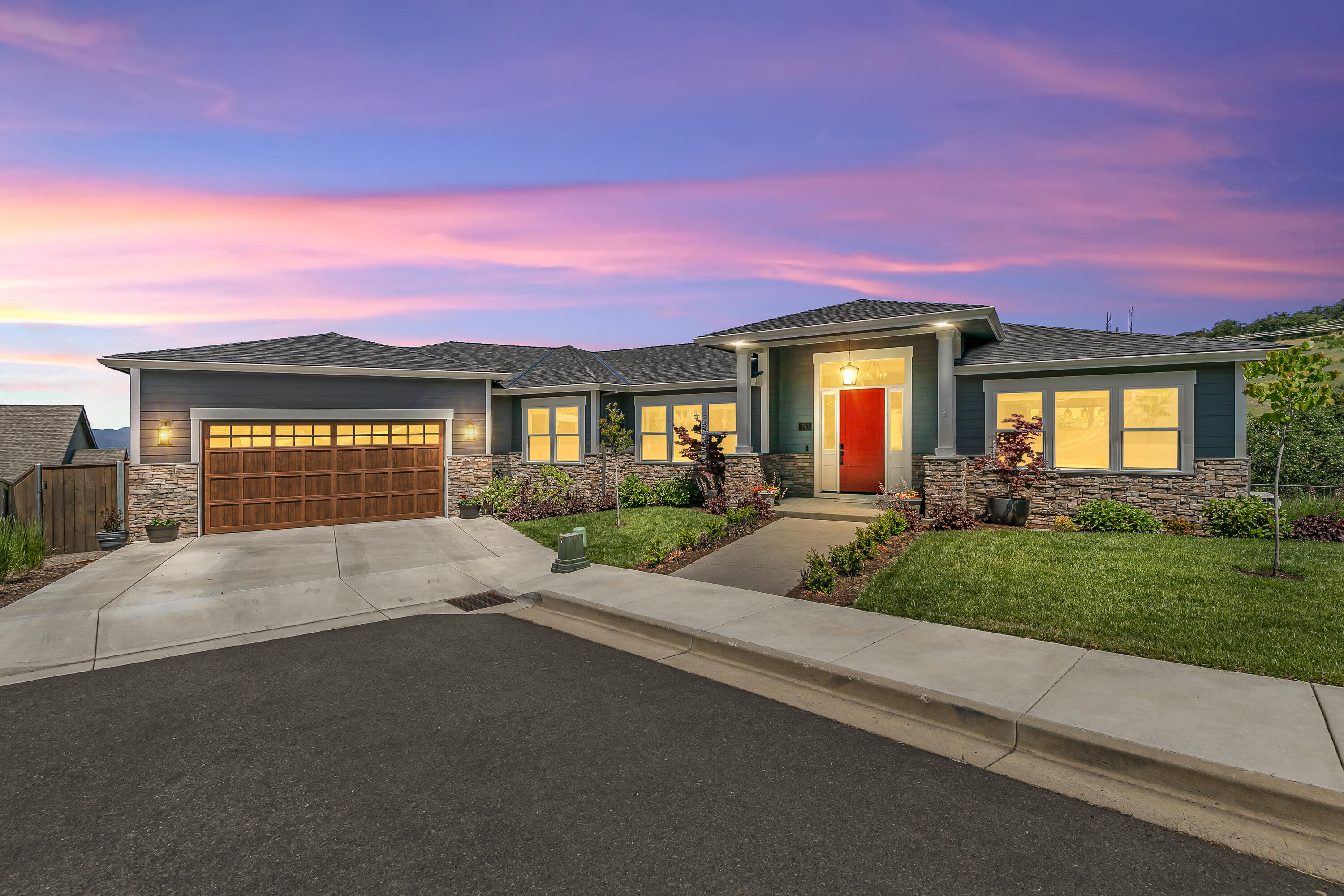 Bella Vista Heights Phases 1 & 2 - Residential