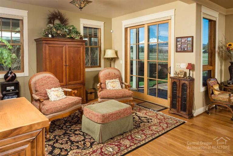 Pine Meadow Vill - Residential