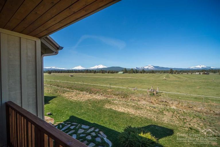 Pine Meadow Vill - Residential