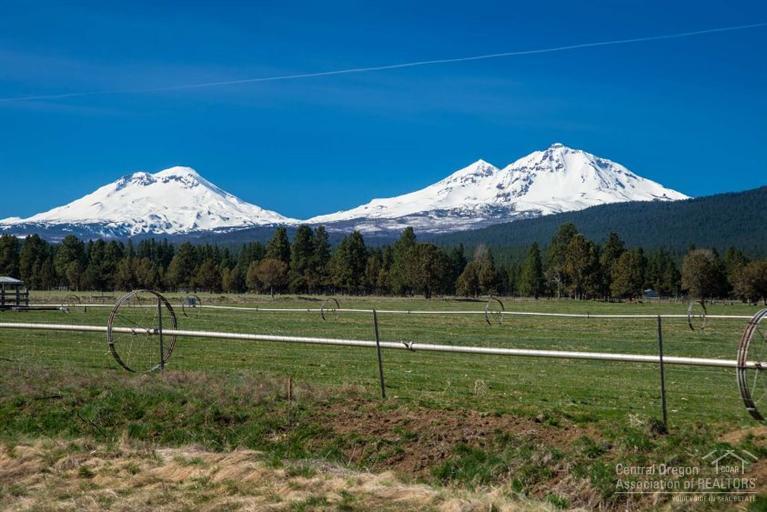 Pine Meadow Vill - Residential