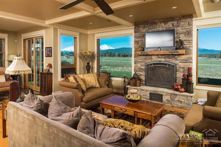 Pine Meadow Vill - Residential