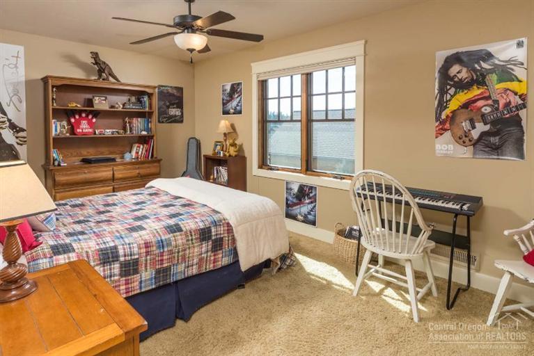 Pine Meadow Vill - Residential