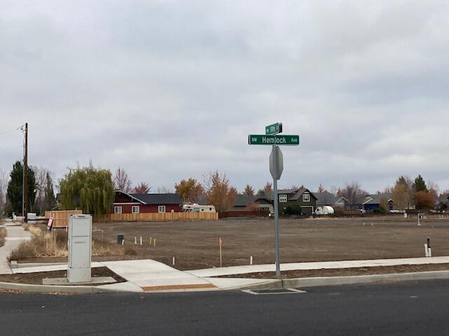 Canyon Rim Village - Land