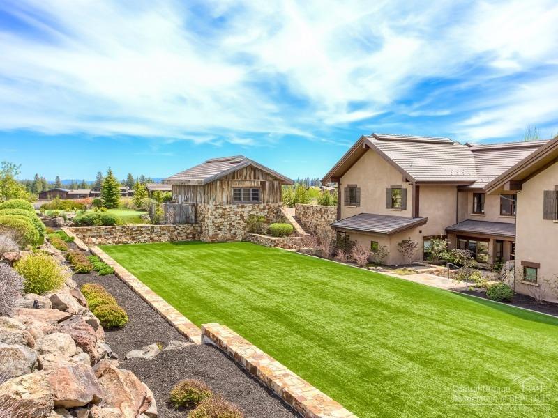 The Highlands at Broken Top - Residential