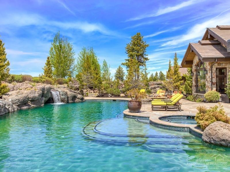 The Highlands at Broken Top - Residential