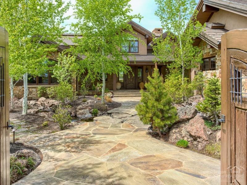 The Highlands at Broken Top - Residential