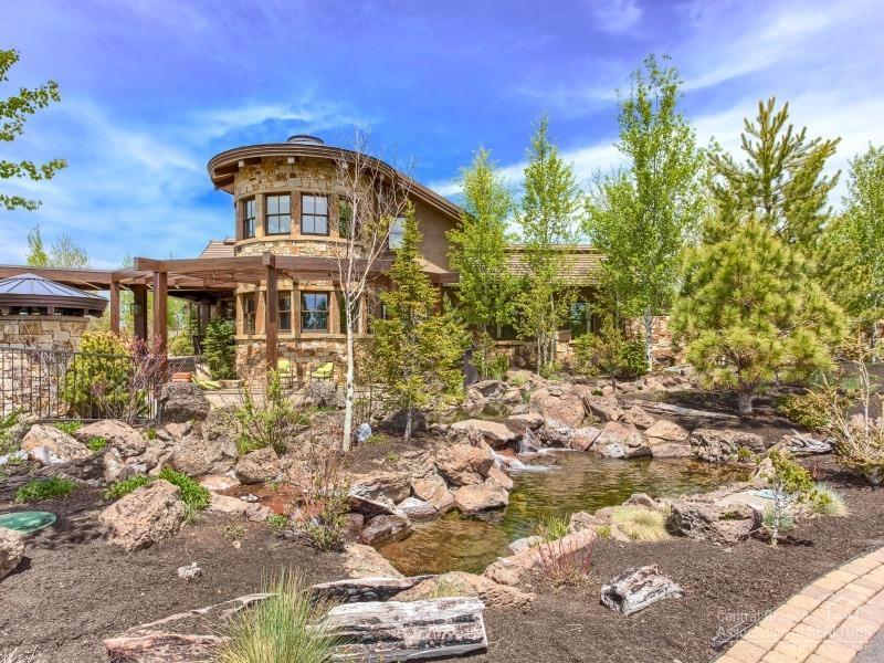 The Highlands at Broken Top - Residential