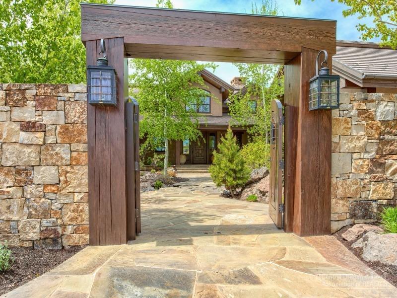 The Highlands at Broken Top - Residential