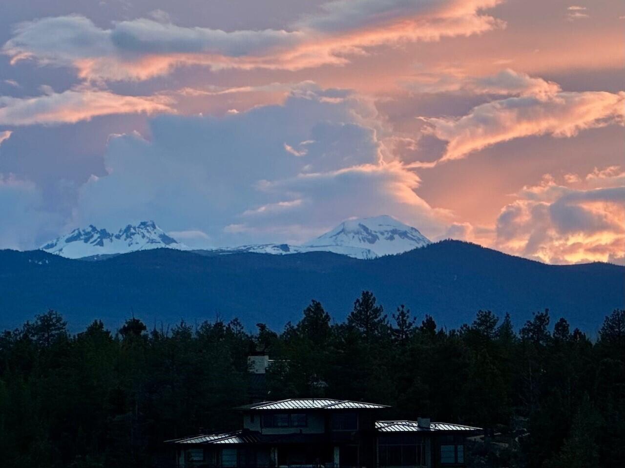 Awbrey Butte - Residential